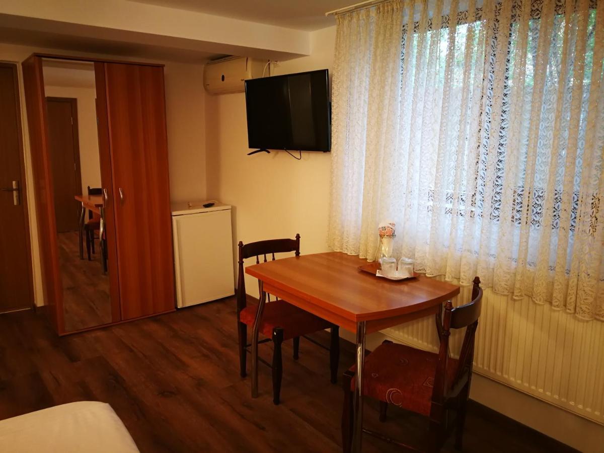 Vila Speranta Pleşcoi Esterno foto
