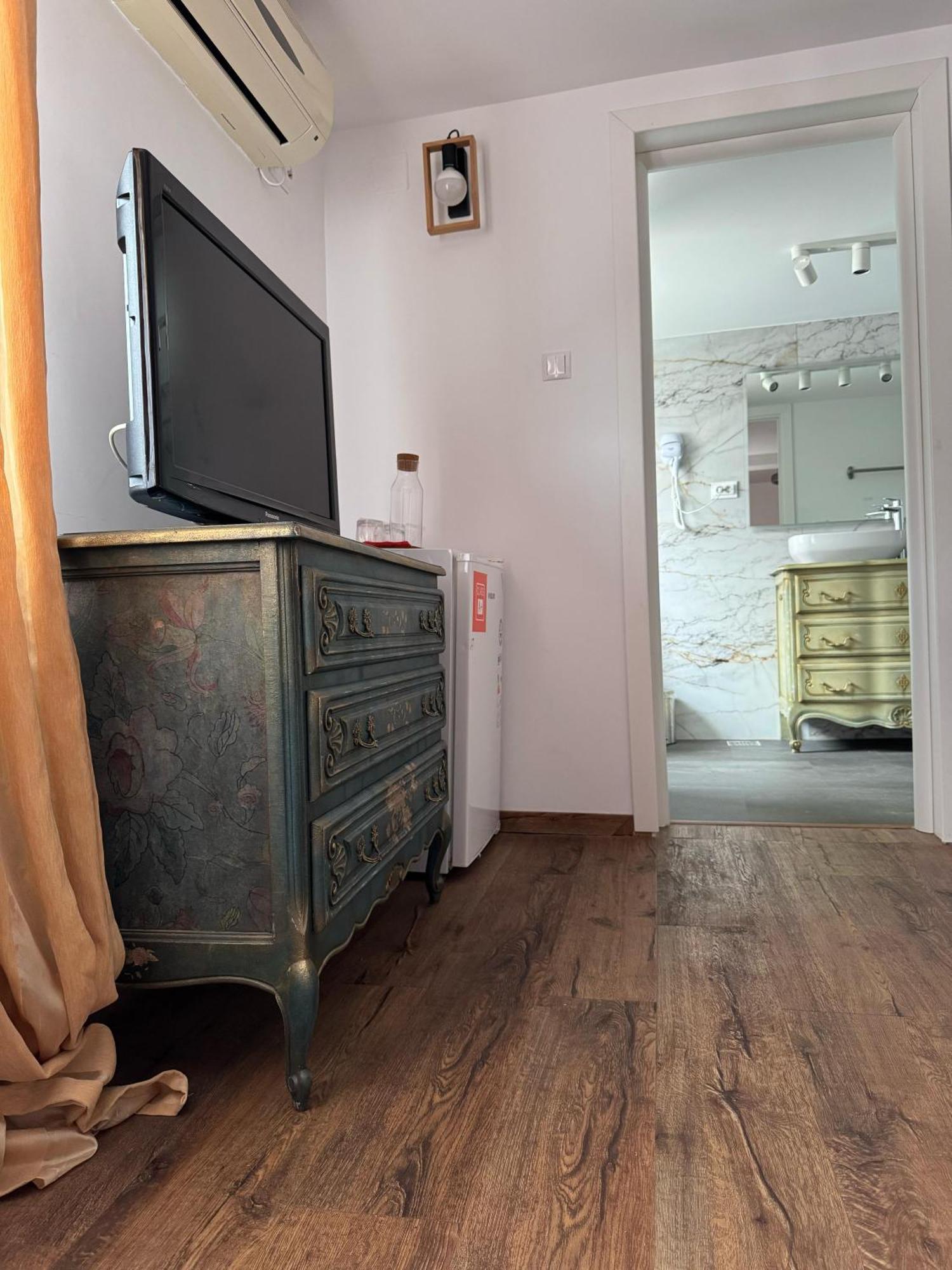Vila Speranta Pleşcoi Esterno foto